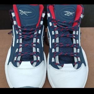 Reebok Question Mid Size 10